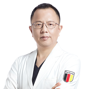 茀莱堡口腔濮长斌医生
