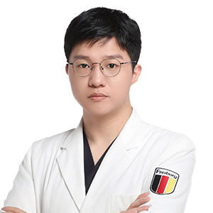 茀莱堡口腔薛晓峰医生